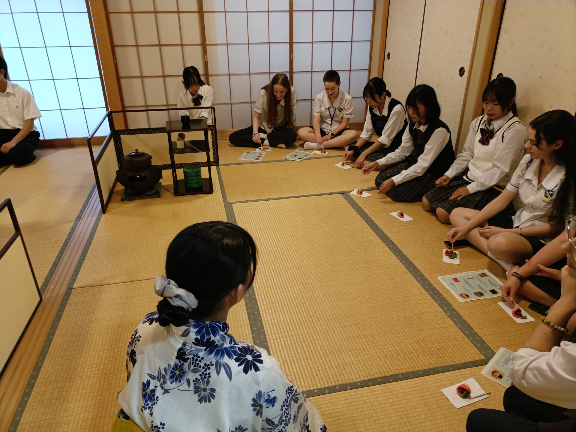 Woonona tea B　お菓子